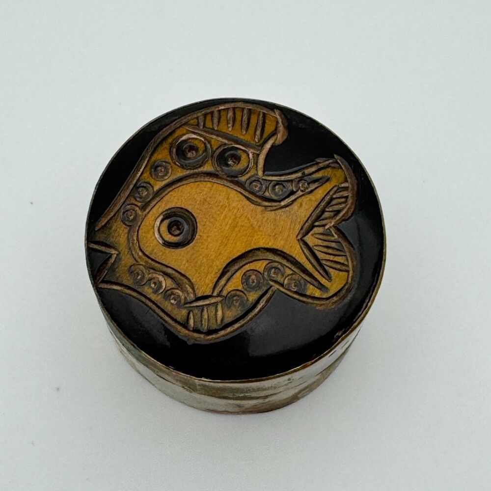 Mini Vintage Brass Trinket Box Hand Carved Wood Fish Lid Folk Art Animal Boho 2"